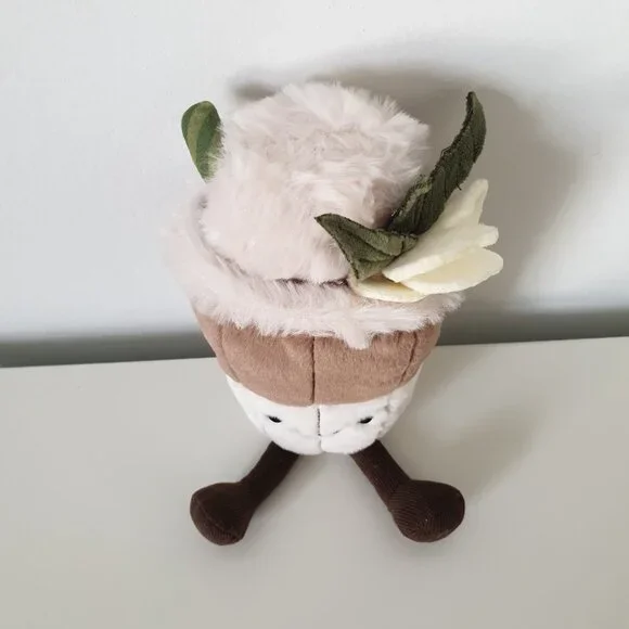 Jellycat Shanghai Amuseables Yulania Latte Exclusive Valentine's Day Plush Toy - Picture 3 of 7